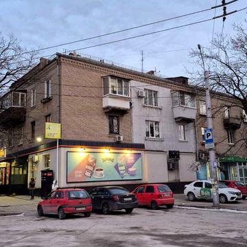 Сергія Синенка вул. (Кремлівська), 53