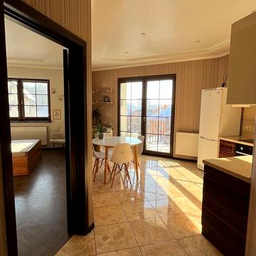 Творча вул., 57