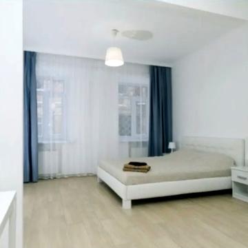 Ніни Строкатої вул. (Буніна), 3