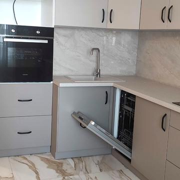 Приміська вул., 26