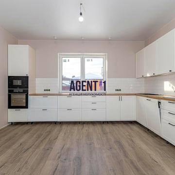 Яблунева вул.