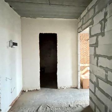 Нижня Берегова вул., (Будинок)