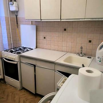 Пасічна вул., 55