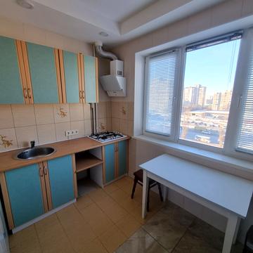 Академіка Палладіна просп., 24