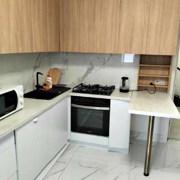 Глинянський Тракт вул., 7