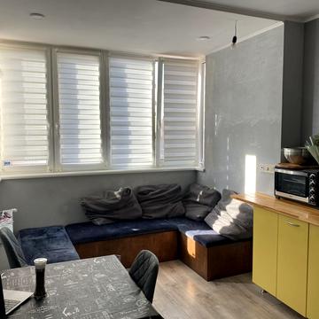 Захисників України вул. (1-го Травня), 40