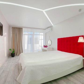 Вячеслава Чорновола просп. (), 16ж