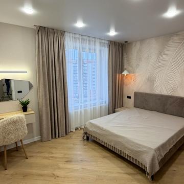 Камянецька вул., (Будинок)