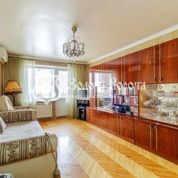 Краківська вул., 18