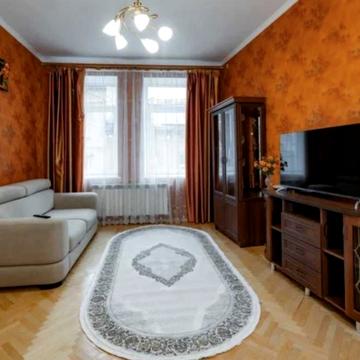 Личаківська вул. (), 117