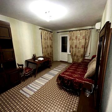 Євгена Танцюри вул., 27/5