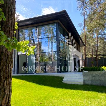 Плютовська вул.