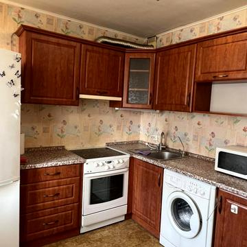 Героїв Дніпра вул., 38-Б