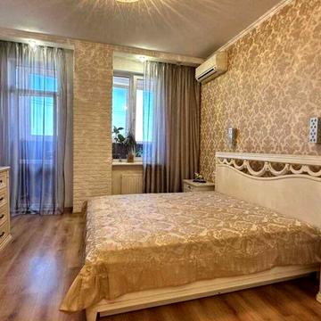 Базарна вул., 5/1