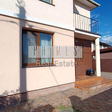 Миколи Леонтовича вул., 1