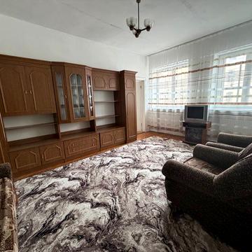 Євгена Коновальця вул., 70