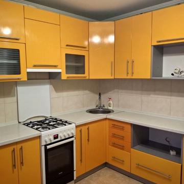 Панаса Мирного вул., 18