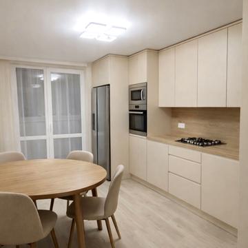 Романа Шухевича вул., 5