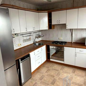 Березняківська вул., 30