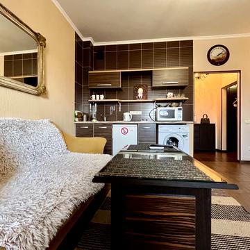 Терентія Кореня вул. (Челюскінців), 9