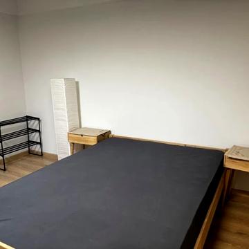 Валова вул., 14