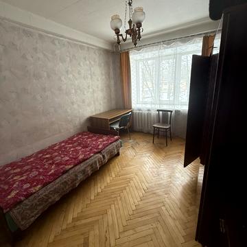 Мілютенка вул., 28-А