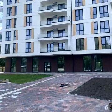 Козельницька вул., 12