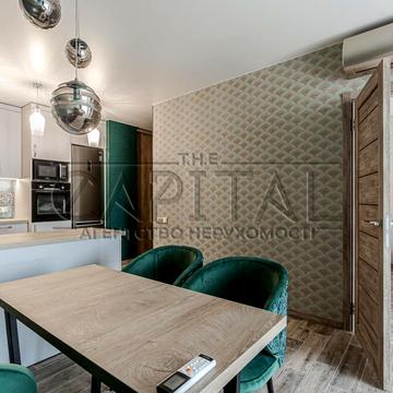 Митрополита Василя Липківського вул. (Урицького), 38