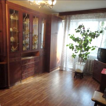 Академіка Корольова вул., 100