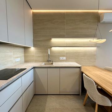 Зелена вул., (Будинок 2)