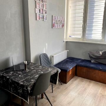 Захисників України вул. (1-го Травня), 40