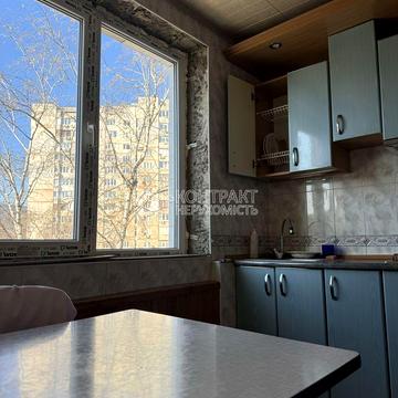 Нескорених вул., 20/321