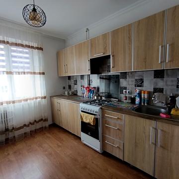 15 Квітня вул., 25