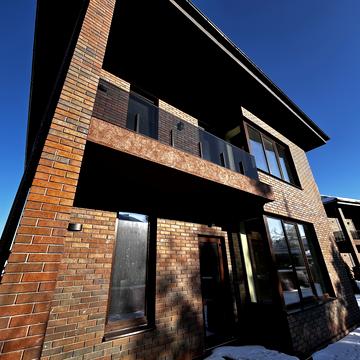 Печерська вул., 30