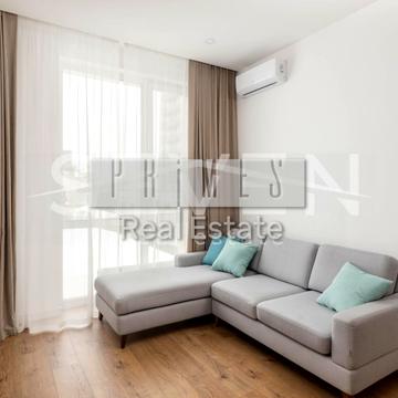 Бульварно-Кудрявська вул. (Воровського), 17