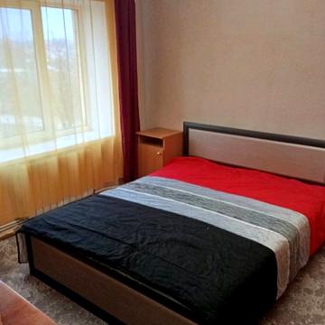 Небесної Сотні вул. (Кіквідзе), 14а