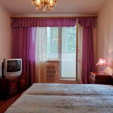 Людвіга Свободи просп., 48а