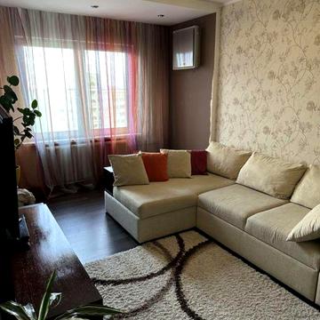 Європейського Союзу просп. (Правди), 19-А