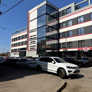 Ясська вул. (Миколи Ковальчука), 3