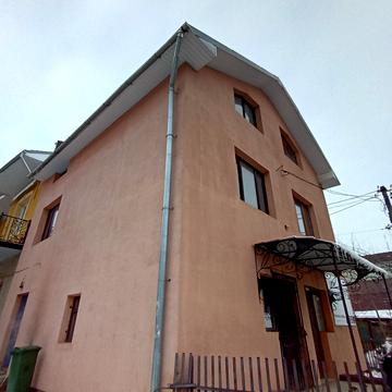 Пантелеймона Куліша, 3