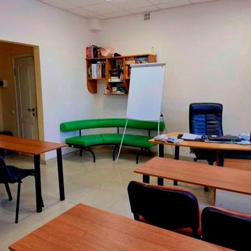 Микулинецька вул., 3а