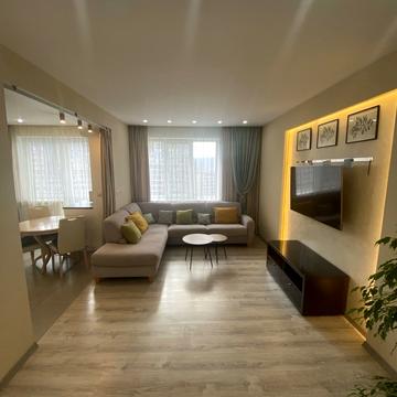 Добровольців вул. (Маршала Говорова), 10/6