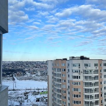 Будівельників вул., 4/2