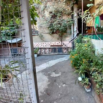 Єлисаветградський пров., 6