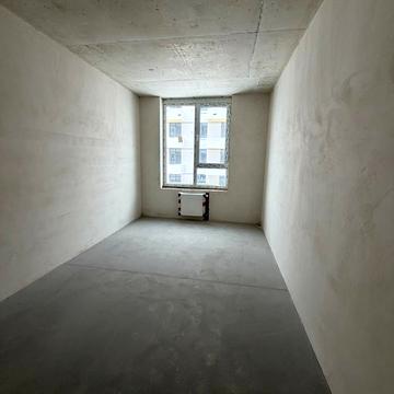 Івана Миколайчука вул., (Будинок 1)