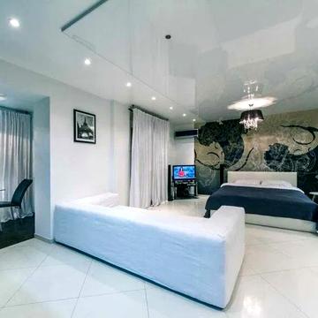 Рибальська вул., 8