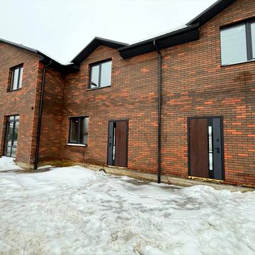 Грушевського вул., 50