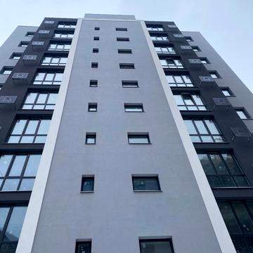 Гетьмана Петра Дорошенка вул., 28а