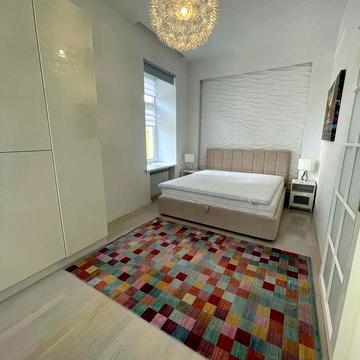 Лютеранська вул., 8