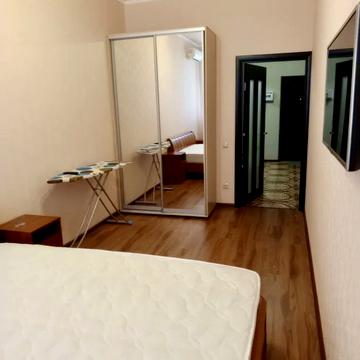 Жилянська вул., 118